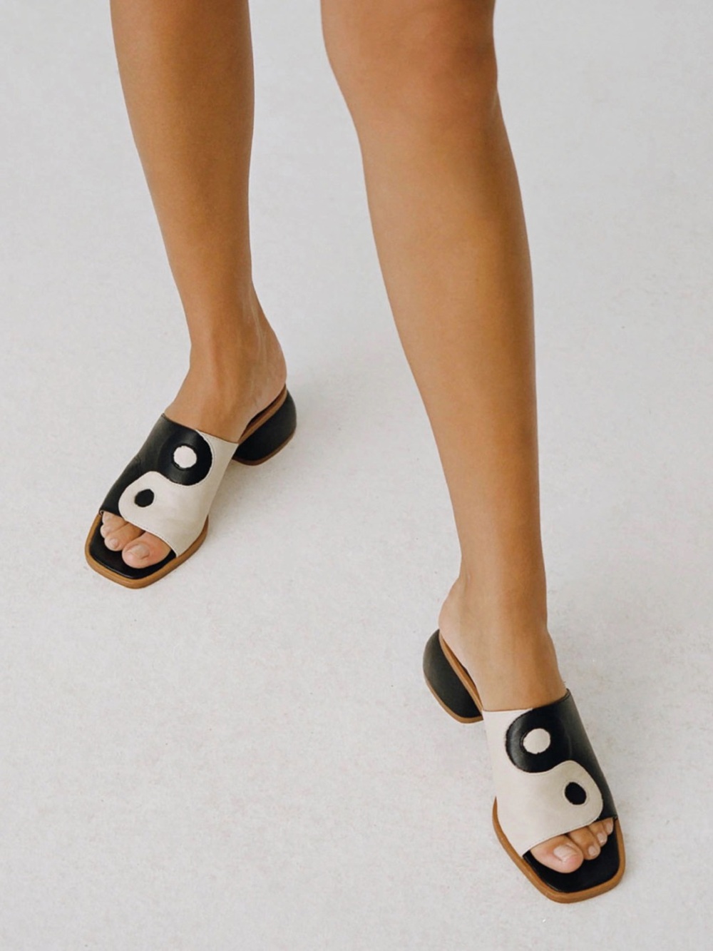 Paloma Wool ying yang balance mule